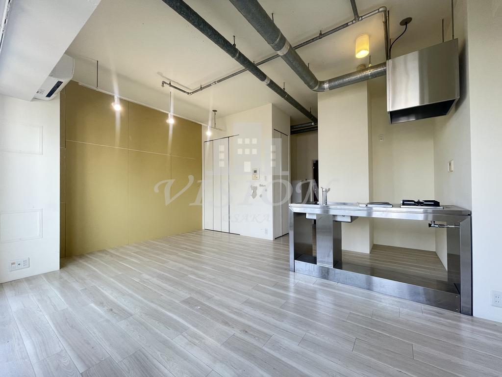 居室・リビング　室内写真は別室のものです