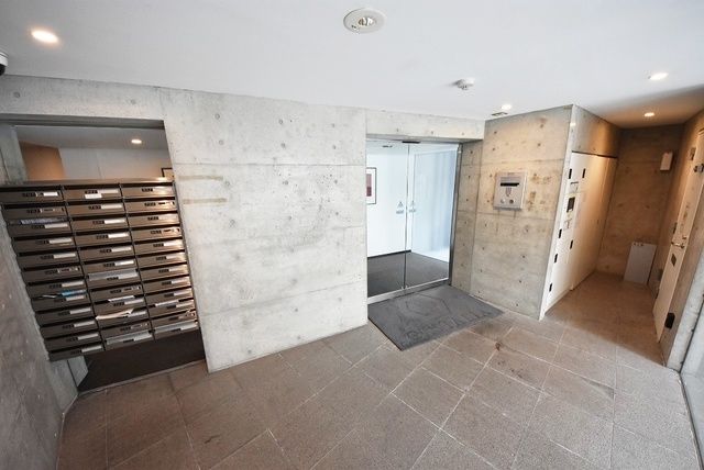 ロビー　タウンハウジングレジデンス事業部　恵比寿店・赤坂店までお問…