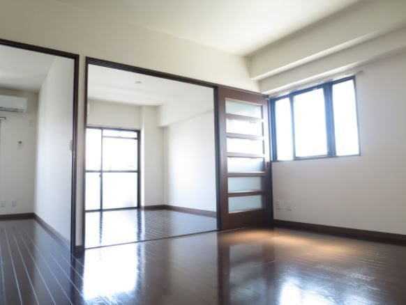 居室・リビング　※別号室参考写真