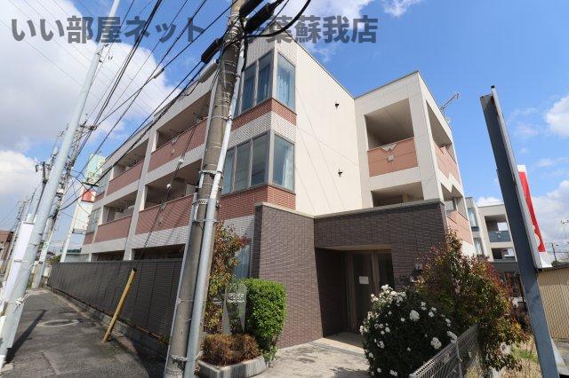 建物外観　落ち着いた雰囲気の外観です