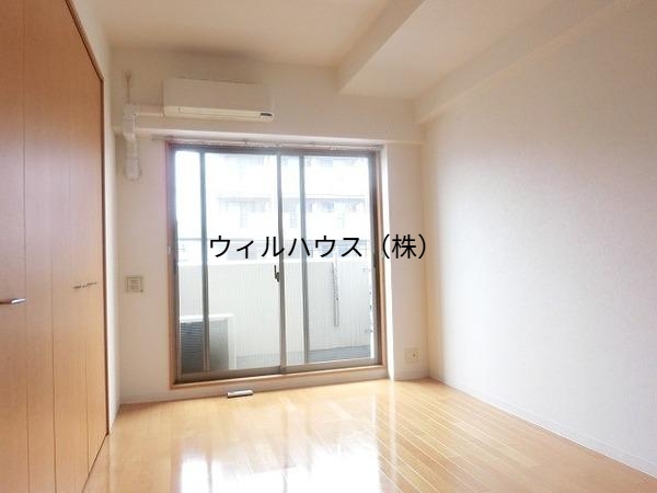 その他部屋・スペース　明るい洋室！