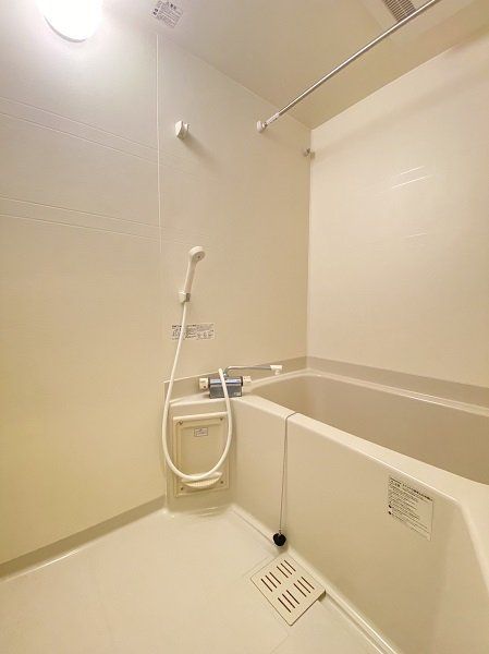 バス・シャワールーム　※代表タイプの写真のため実際と異なる場合がございます