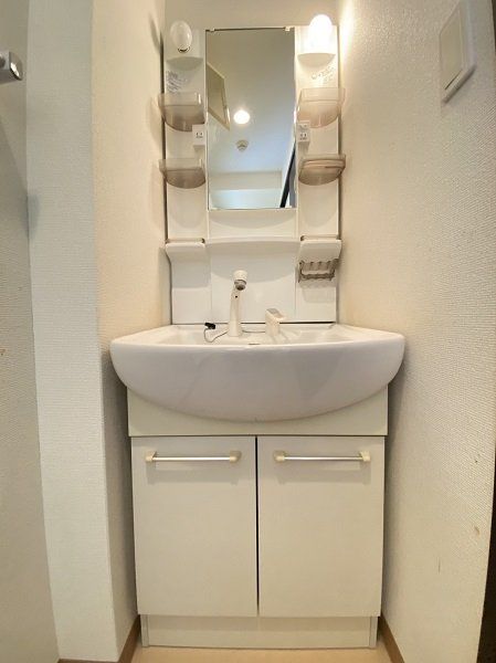 洗面設備　※代表タイプの写真のため実際と異なる場合がございます