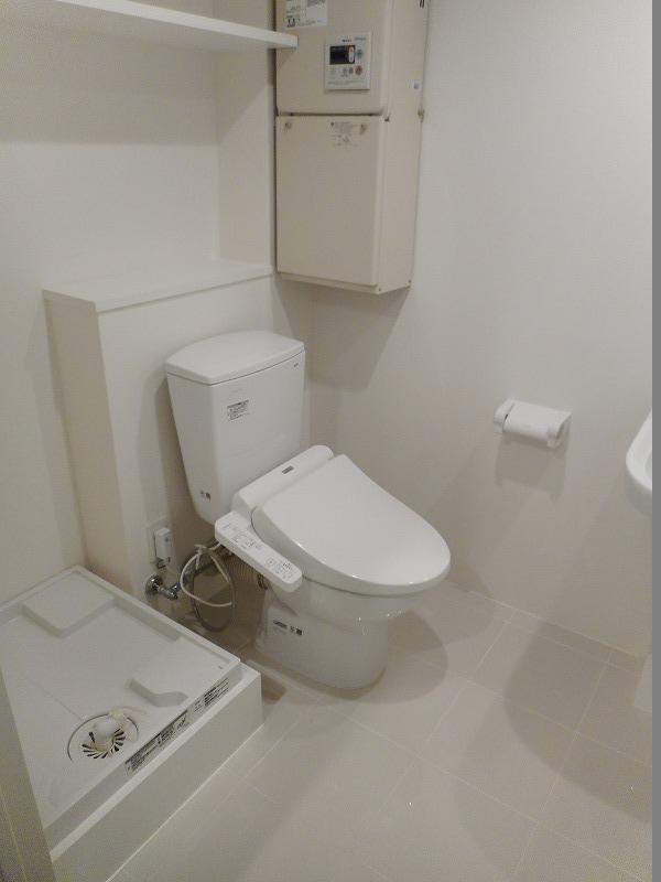 トイレ　※別部屋の参考写真です。