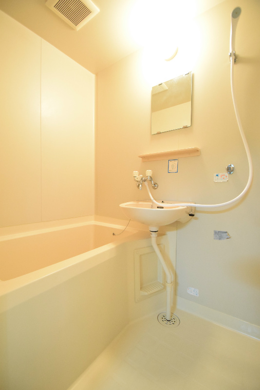 バス・シャワールーム　浴室