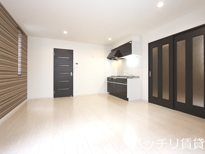 居室・リビング　画像はイメージの為、色や間取りが若干異なりますが、現況を優先