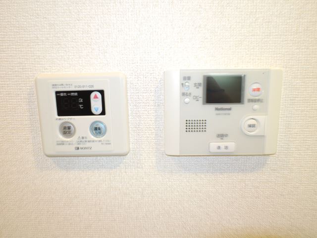 セキュリティ　モニターホンです