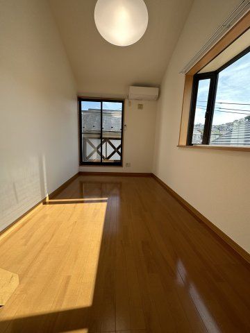 居室・リビング　★お部屋探しはタウンハウジング稲田堤店まで★