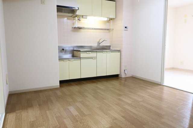 居室・リビング　☆広々ダイニング☆