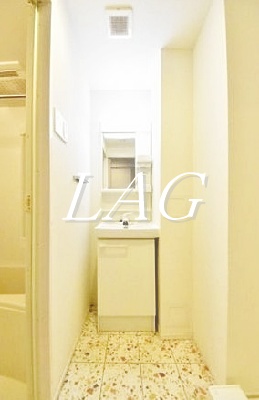 洗面設備　洗面台です。