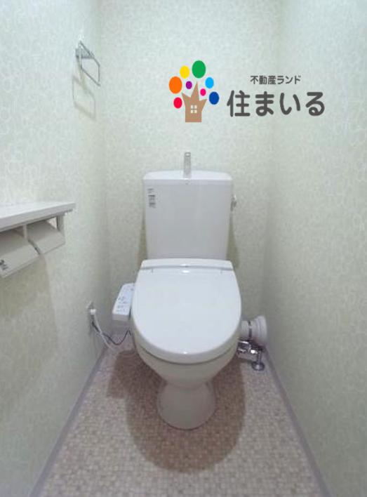 トイレ　※写真は同型タイプとなります