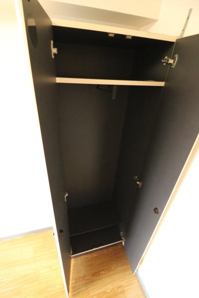 収納　306号室より