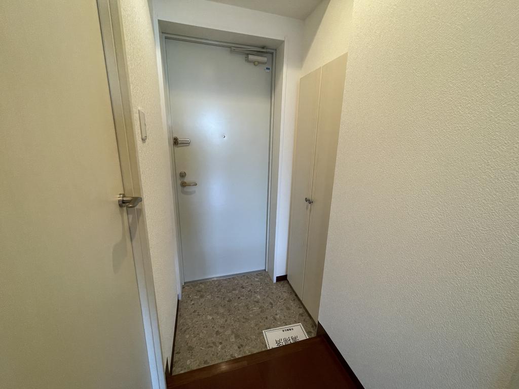 玄関　外観写真