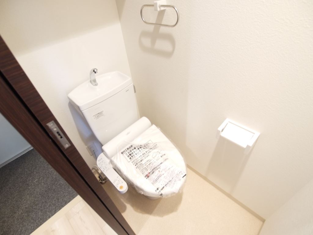 トイレ　詳細は、RISUMO江坂本店→06-6155-7137まで♪