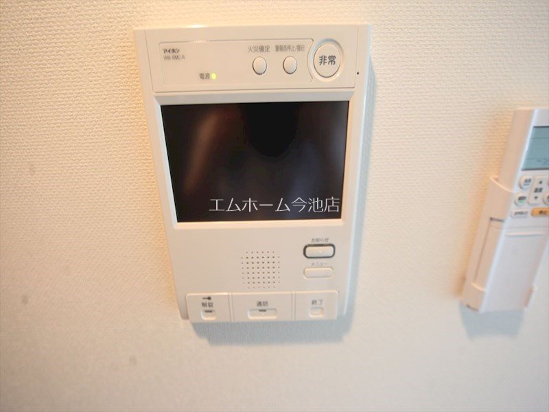 セキュリティ　TVモニター付インターホン