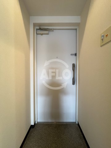 玄関　パストラーレ江坂　玄関