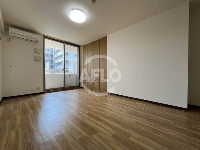 居室・リビング　パストラーレ江坂　洋室