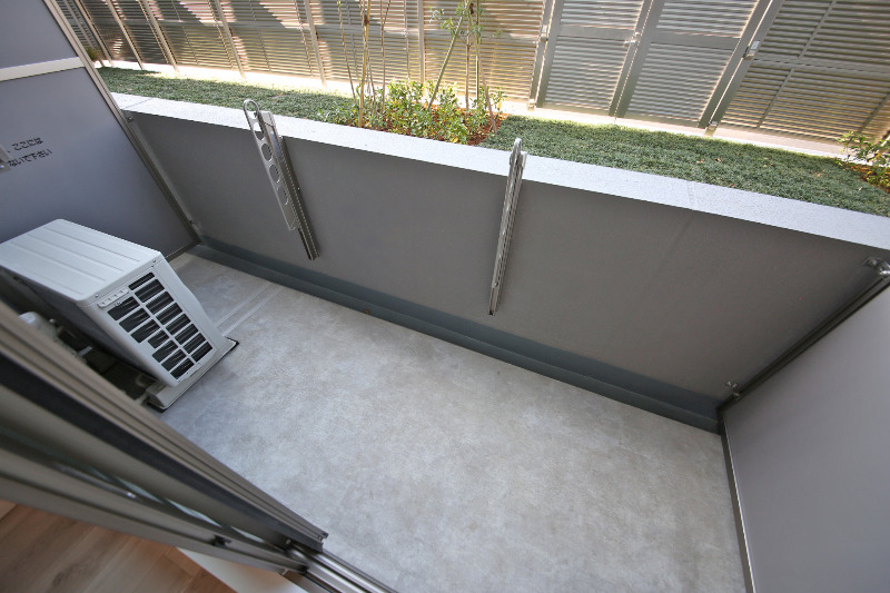 バルコニー　南西向きのバルコニー