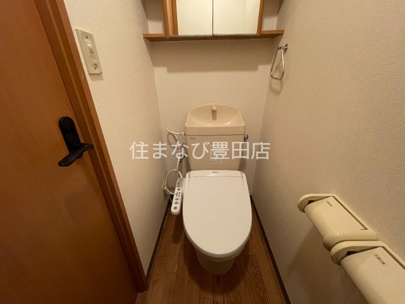 トイレ　同型タイプ