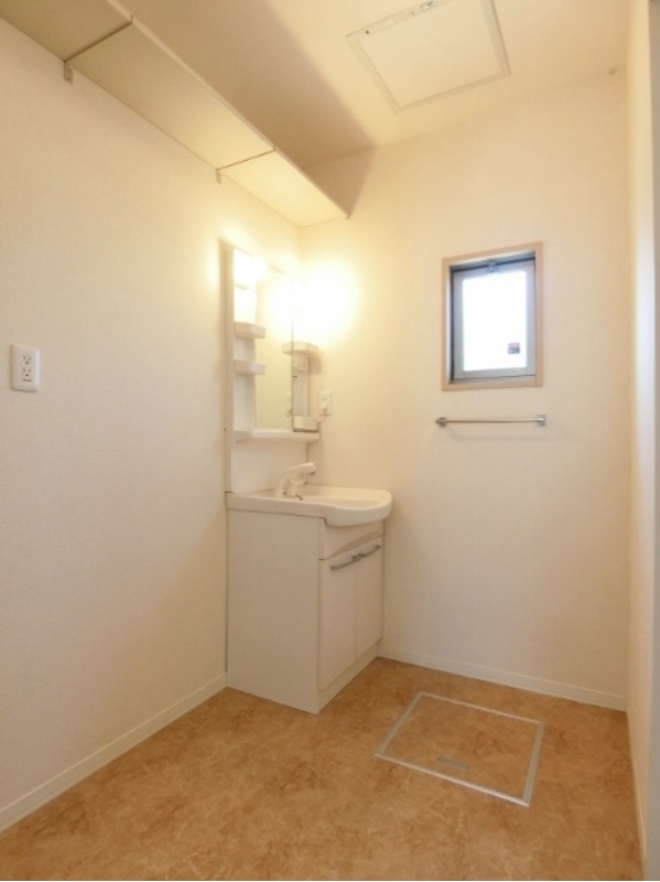 洗面設備　図面と現状に相違がある場合には現状を優先