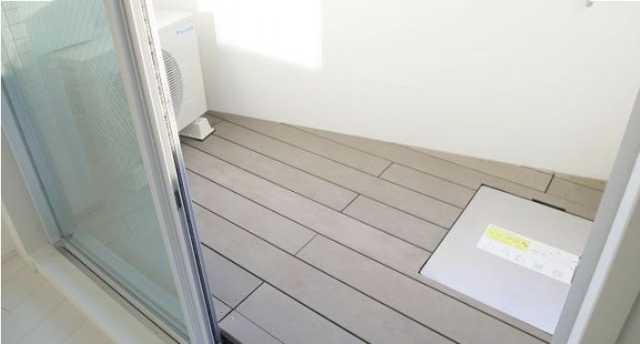 バルコニー　プレミアムキューブ中野