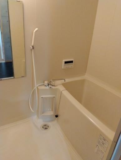 バス・シャワールーム　同タイプ