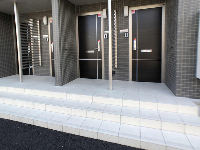 エントランス　エントランス