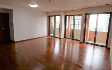 居室・リビング　※別部屋の参考写真です。