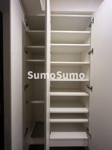 収納　ちょっとした収納スペースも充実しています