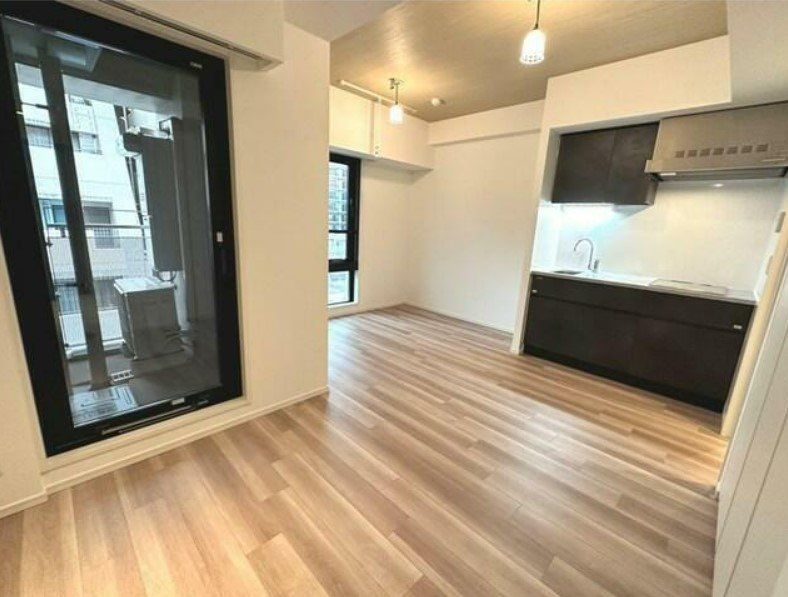 居室・リビング　参考画像 別住戸の写真です