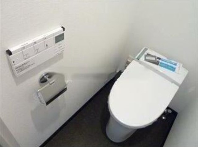 トイレ　別部屋同仕様
