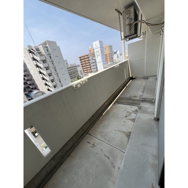 バルコニー　パークサイドメゾン伏見