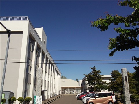 小学校　高志小学校（小学校）まで650m
