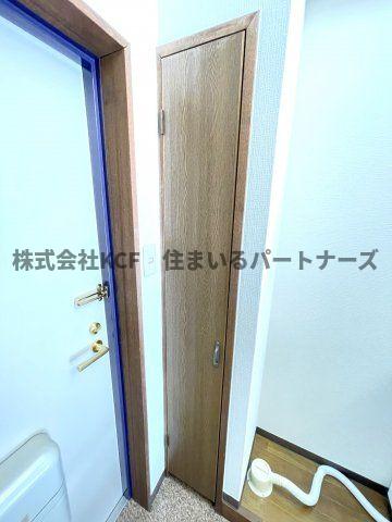 玄関　収納もある玄関です