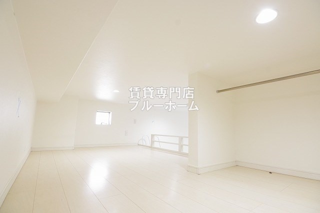 その他部屋・スペース　5.8帖の収納スペースのあるロフト！