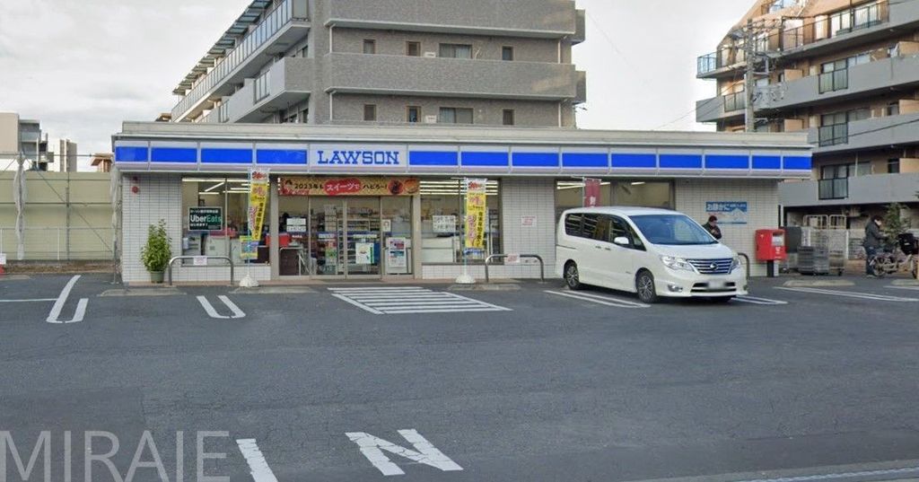 コンビニ　ローソン藤沢湘南台店（コンビニ）まで180m