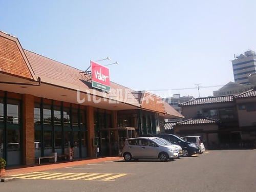 スーパー　バロー 豊岡店（スーパー）まで636m