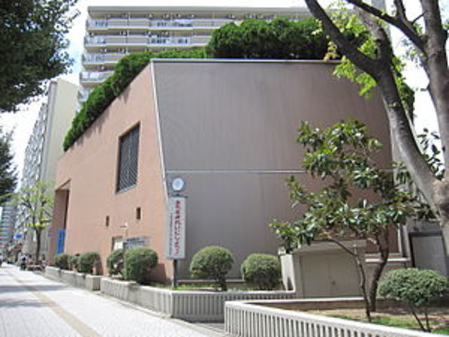 図書館　大阪市立港図書館（図書館）まで702m