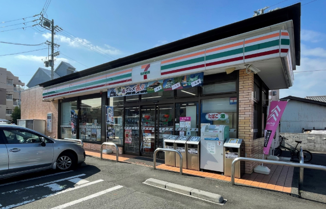 コンビニ　セブンイレブン静岡聖一色店（コンビニ）まで145m