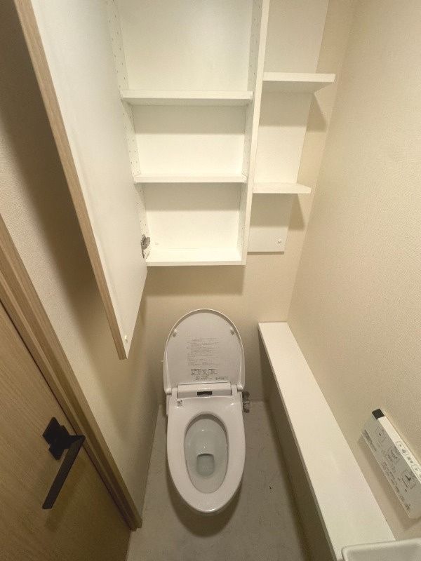 トイレ　（別タイプ参考写真）クリオ西日暮里ブライトマークス　荒川区荒