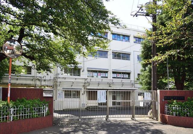 小学校　横浜市立中田小学校（小学校）まで399m