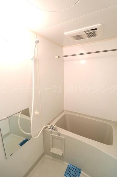 バス・シャワールーム　浴室乾燥機付！※参考写真