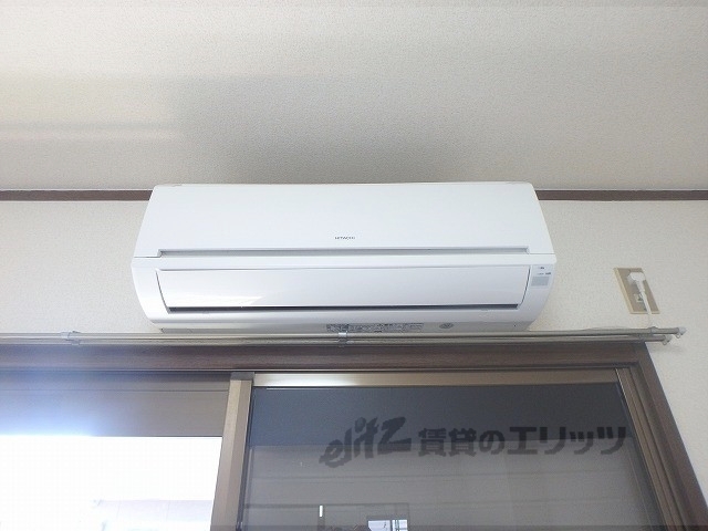 その他設備　給湯器リモコン