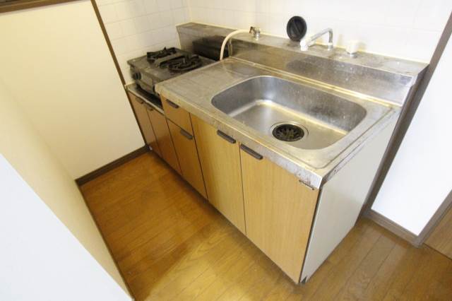 キッチン　反転タイプのお部屋の写真です。