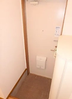 玄関　※他部屋参照
