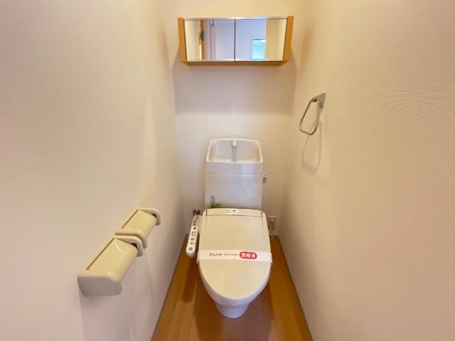 トイレ　シャワー付トイレ