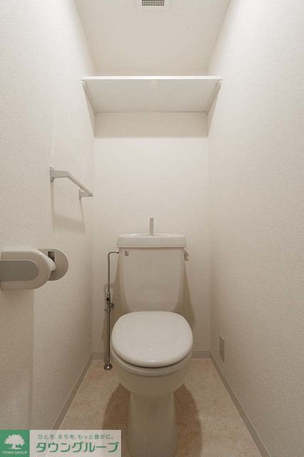 トイレ　※写真は同タイプ住戸です。