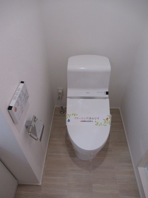 トイレ　（別タイプ参考写真）アトレ東池袋　豊島区東池袋2