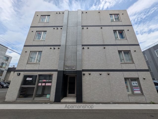 プリリア平岸の外観写真