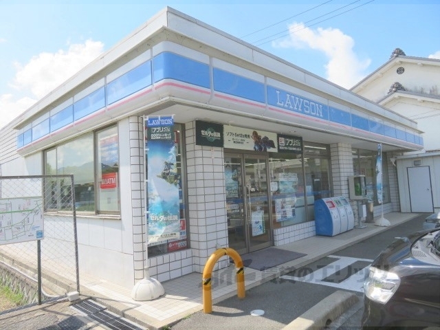 コンビニ　ローソン氷上町市辺店（コンビニ）まで400m